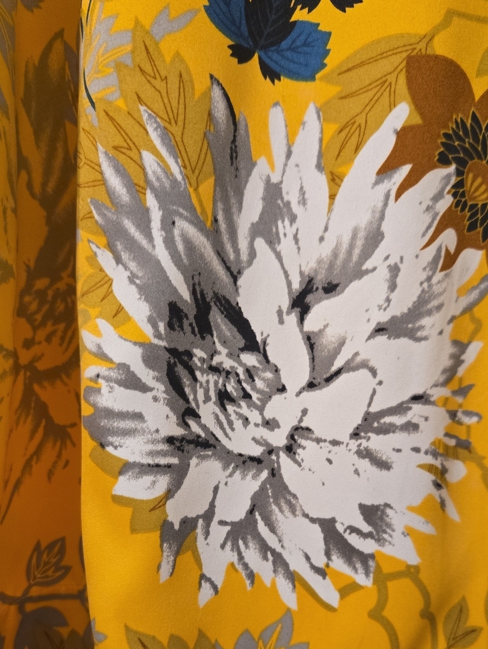 Soft Surroundings Bright Golden Floral Satin Tunic - Picture 8 of 14